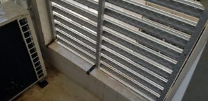 ניקוי מסתור כביסה מצואת יונים