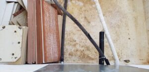 ניקוי מסתור כביסה מצואת יונים